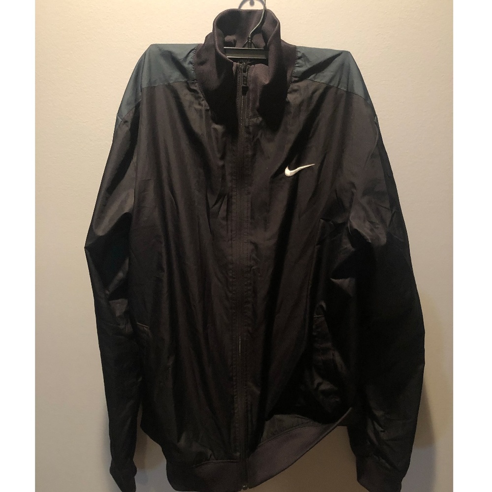 Nike Black Light Jacket Windbreaker Size Medium